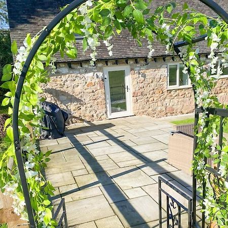 Luxury Detached Peak District Stone Barn - Dog Friendly Villa Hazelwood Eksteriør billede
