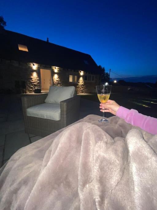 Luxury Detached Peak District Stone Barn - Dog Friendly Villa Hazelwood Eksteriør billede