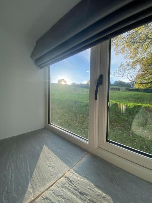 Luxury Detached Peak District Stone Barn - Dog Friendly Villa Hazelwood Eksteriør billede