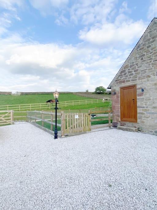Luxury Detached Peak District Stone Barn - Dog Friendly Villa Hazelwood Eksteriør billede